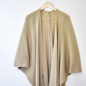 Anthropologie beige knit kimono